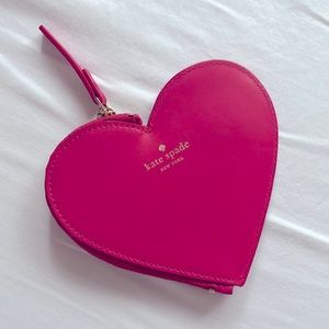 Kate Spade “change of heart” Pink Change Purse- Heart Shaped